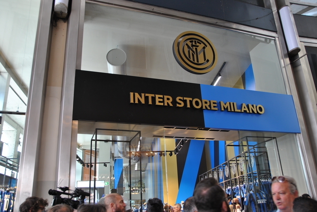 Inaugurazione Inter Store(Milano)